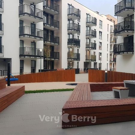 Garbary 104 - Apartament Z Balkonem - Self Check In 24H Poznan Exterior photo